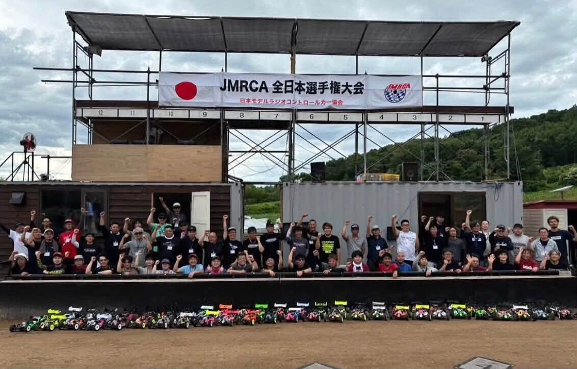 1/8 Nitro Offroad Japan National Championship at Hokkaido in Japan on ...